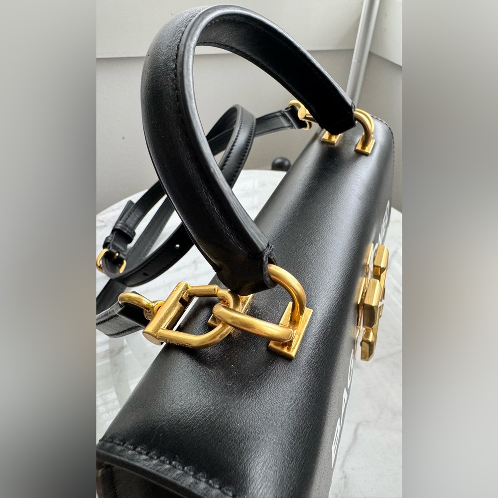 Off-White Virgil Abloh Bag [collectible] - Picture 7 of 9